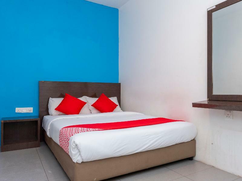 באטו פאהאט Golden Pearl Hotel Near Universiti Tun Hussein Onn Malaysia Uthm מראה חיצוני תמונה
